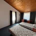 Family House Freeдом * 辛尼莫雷特