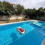 Family House Freeдом 辛尼莫雷特