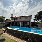 Family House Freeдом Villa *